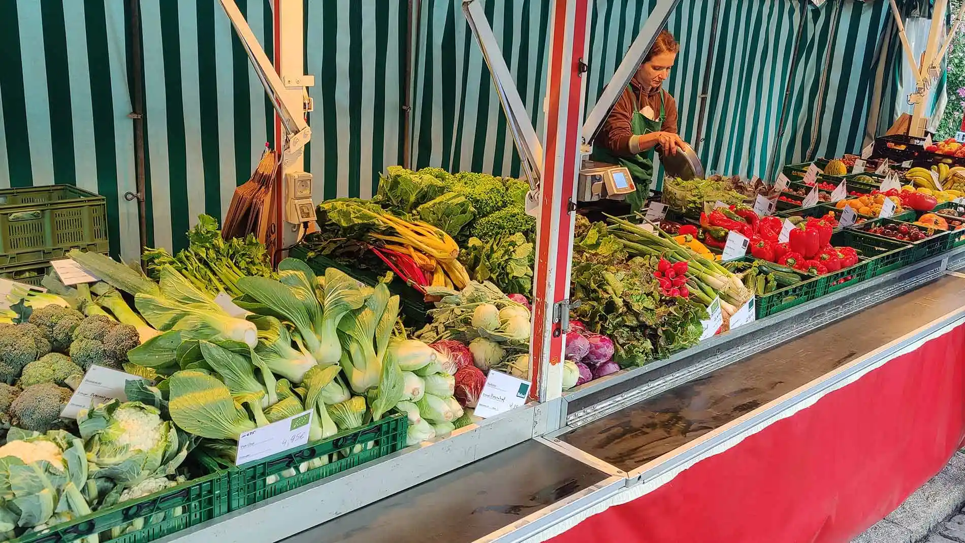 Wochenmarkt Stand Emmerts Biokiste